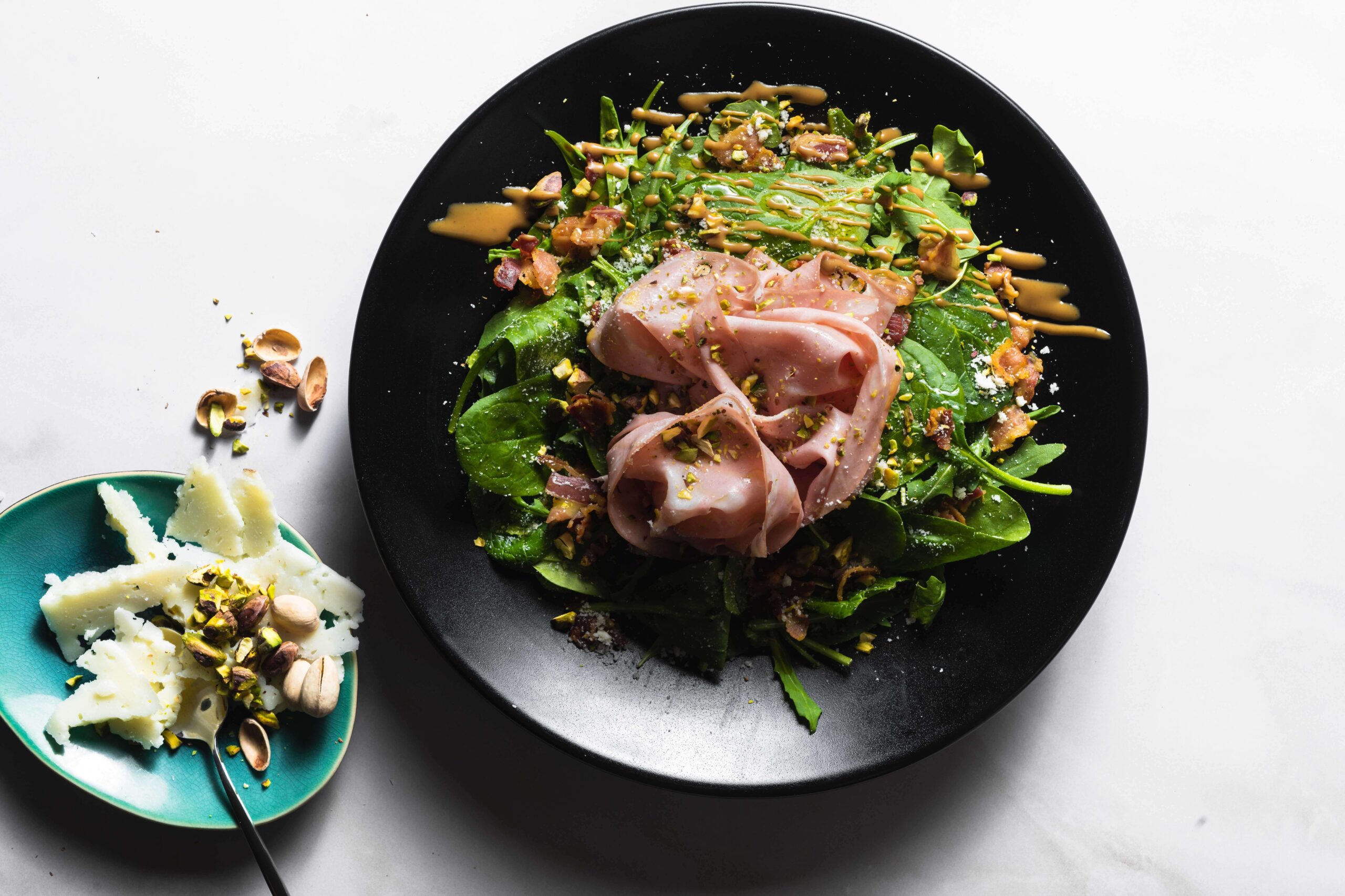 ensalada con mortadela de bolonia