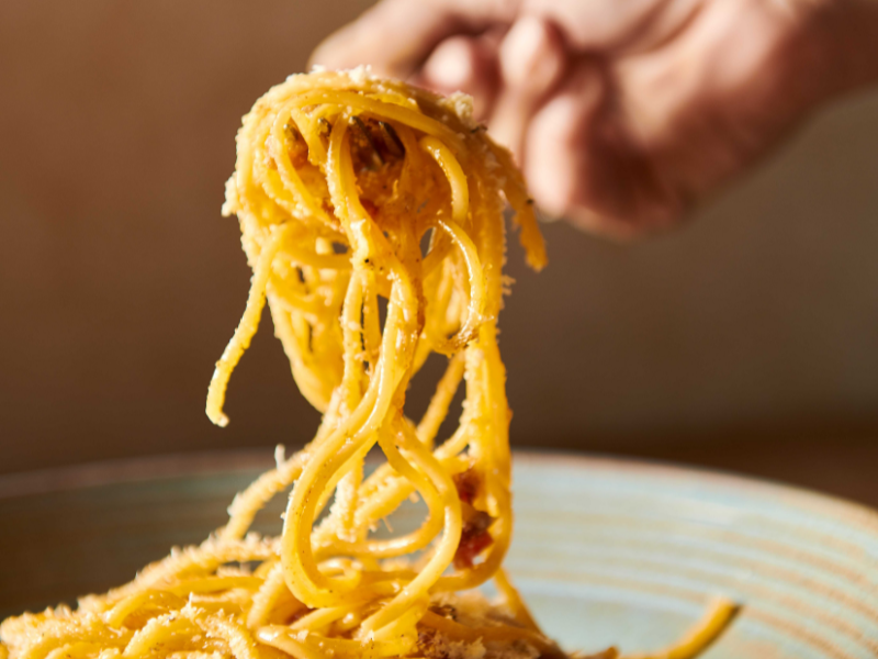 Pasta sin queso a la carbonara