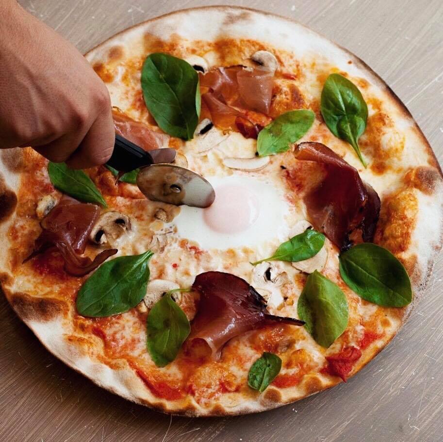 Tres películas de terror para disfrutar con una pizza la noche de Halloween