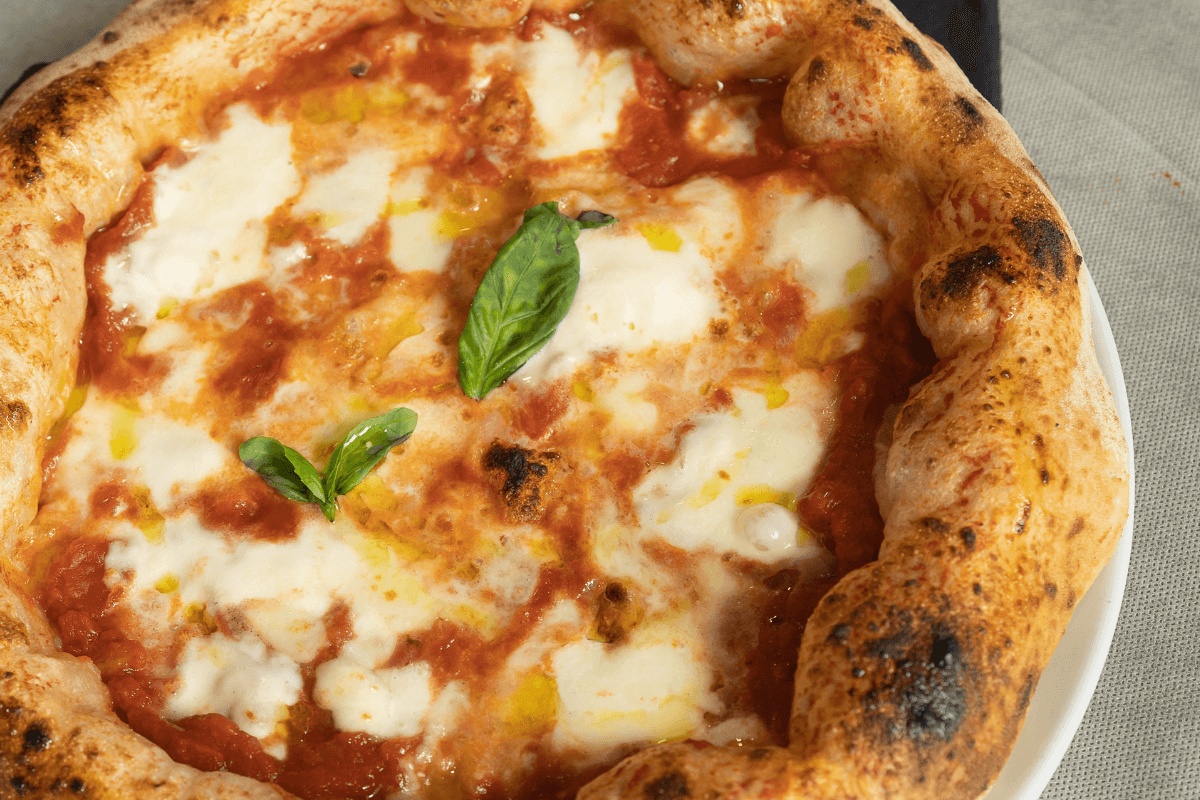 Pizza Napolitana: Origen y receta tradicional