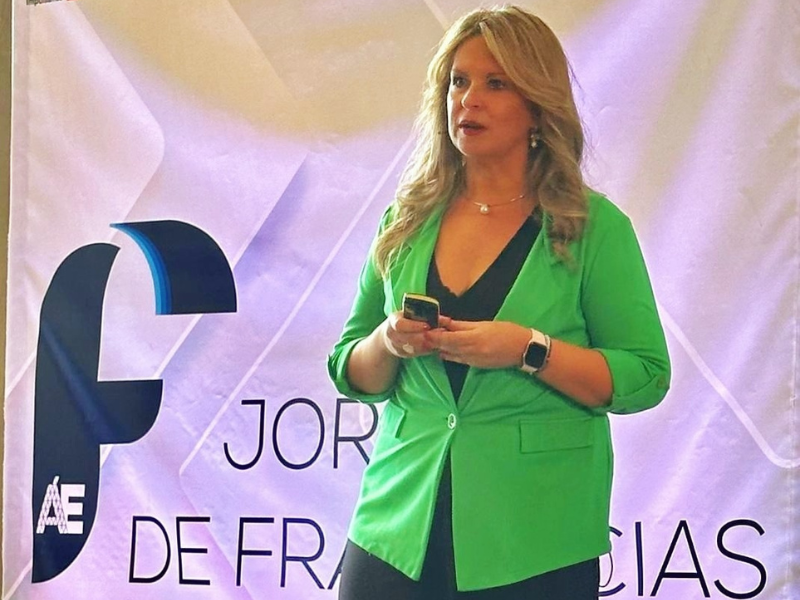 Loli Requelme en las jornadas de franquicias