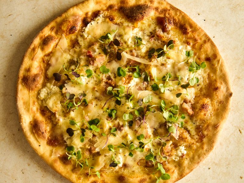 pizza blanca italiana