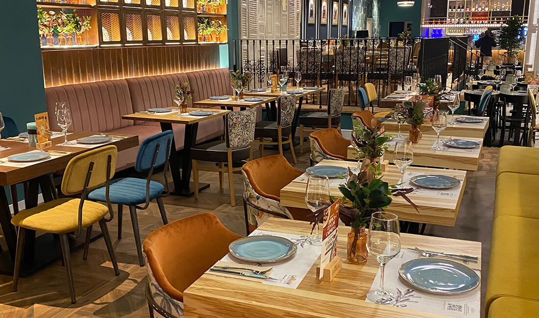 Comer pasta y pizza en Antequera