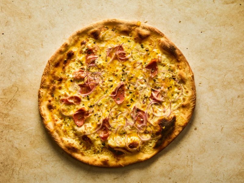 Cómo recalentar la pizza: 5 métodos para que esté deliciosa