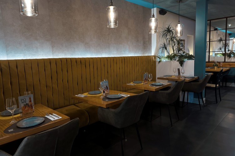 Comer pizza italiana en Nervión