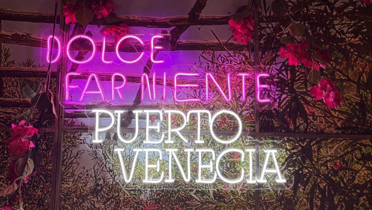 restaurante en puerto venecia de comida italiana